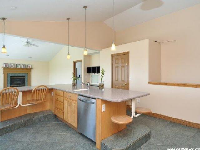 26 E Shepard Ln, Kaysville, UT 84037 — photo 6