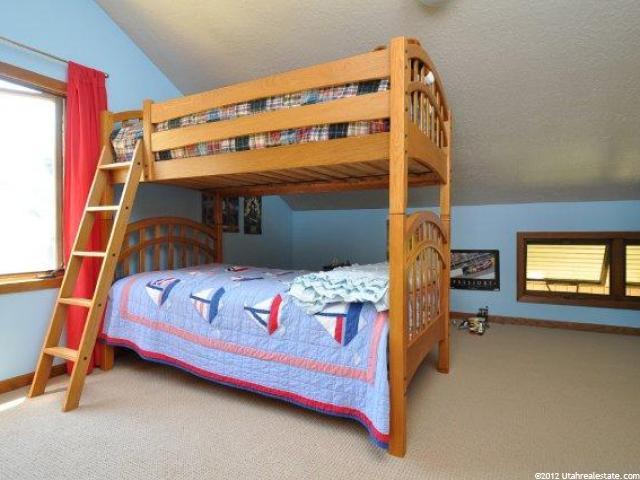 1632 E Oakcrest Dr, Ogden, UT 84403 — photo 11