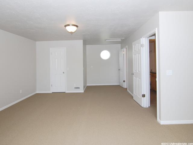 359 E 1700 S, Kaysville, UT 84037 — photo 12