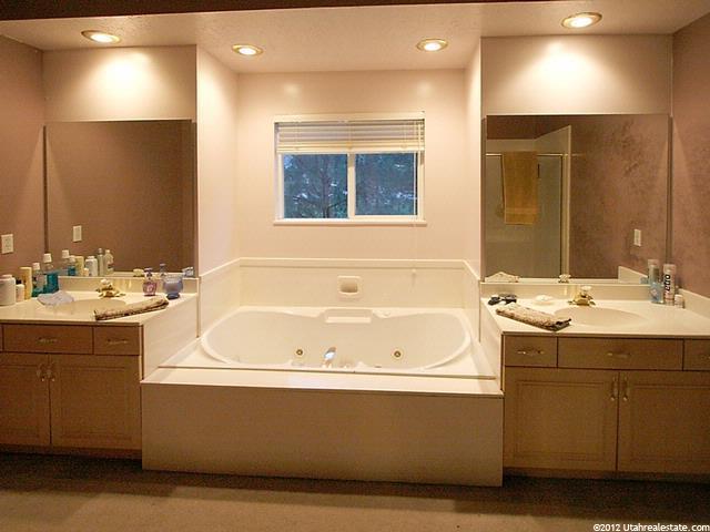 256 E Day Meadow Dr S, Draper, UT 84020 — photo 9