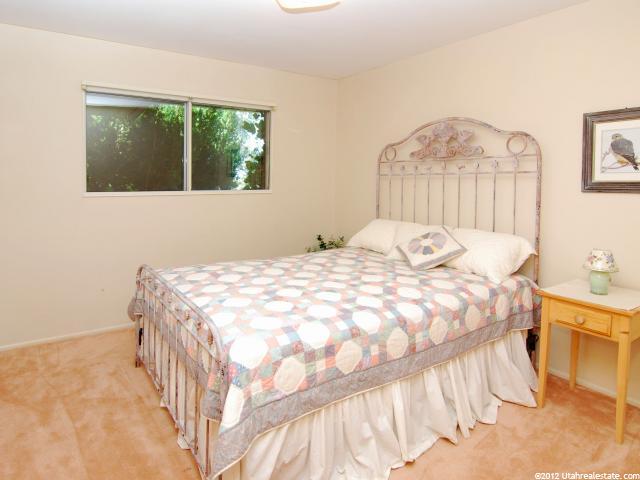 3071 E Fernwood Dr, Layton, UT 84040 — photo 7
