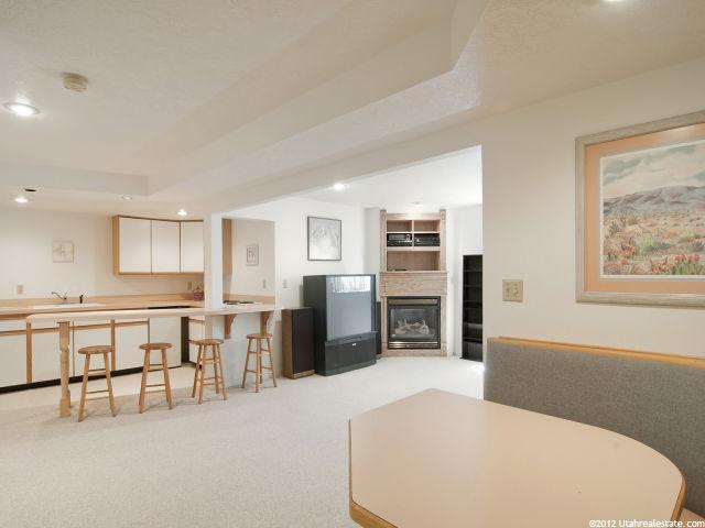 2112 N Sunset Dr, Layton, UT 84040 — photo 10