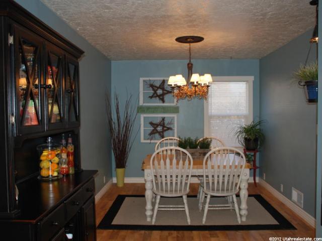 633 S 600 E, River Heights, UT 84321 — photo 3