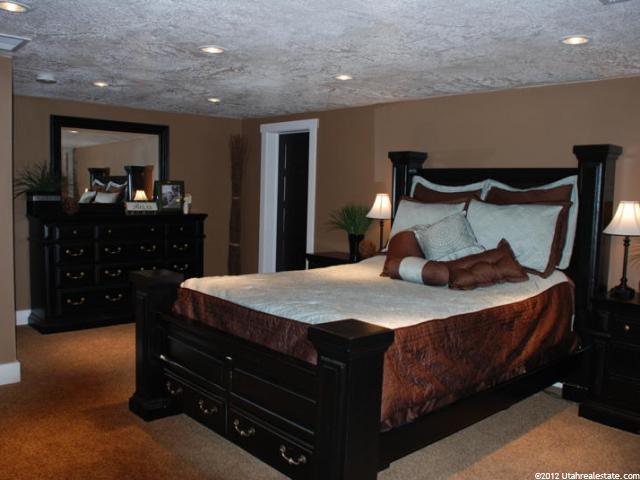 633 S 600 E, River Heights, UT 84321 — photo 5