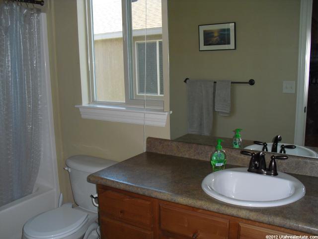 360 N 700 W, Vernal, UT 84078 — photo 10