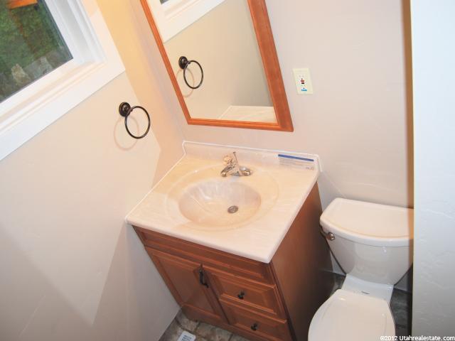 805 S 350 W, Bountiful, UT 84010 — photo 9