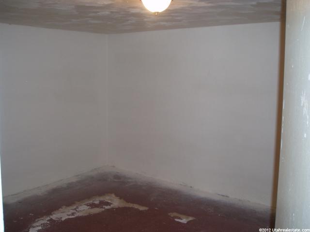 992 N Monroe E, Ogden, UT 84404 — photo 5