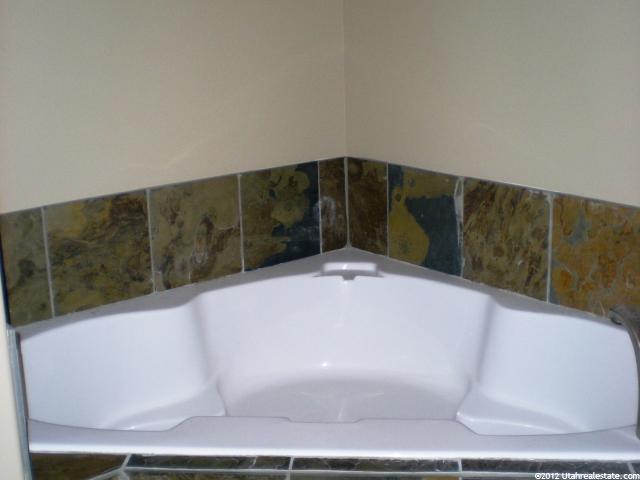 1360 E Emerald Ln #B3, Holladay, UT 84117 — photo 4