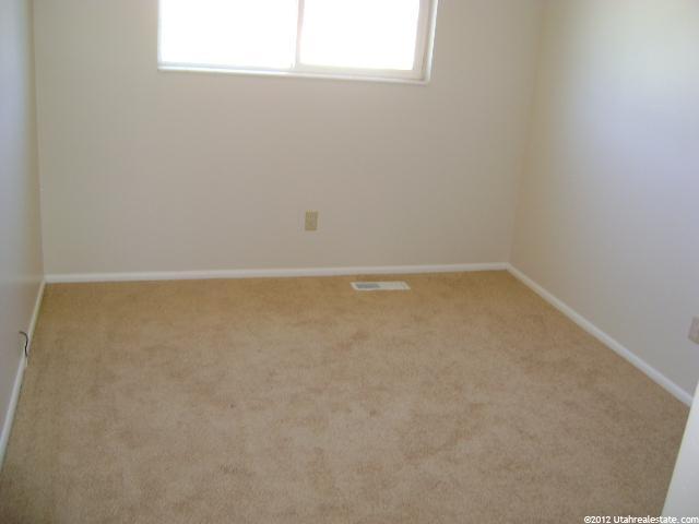 2368 S 1950 W, Syracuse, UT 84075 — photo 2