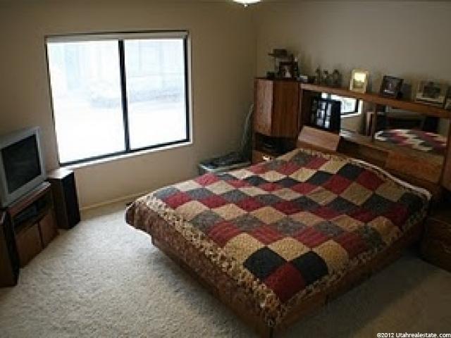 6896 S 825 E, Midvale, UT 84047 — photo 4