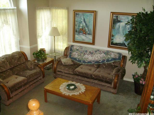 968 E Cherry Ln, Layton, UT 84040 — photo 2