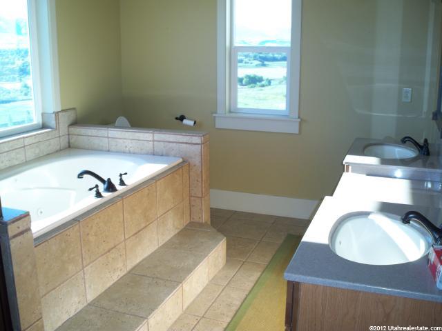 8267 S Paradise Dr W, Paradise, UT 84328 — photo 6
