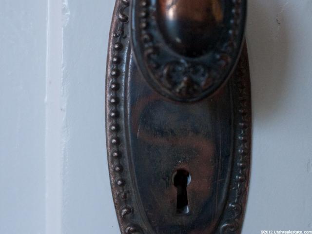 37 W Center, Hyde Park, UT 84318 — photo 9