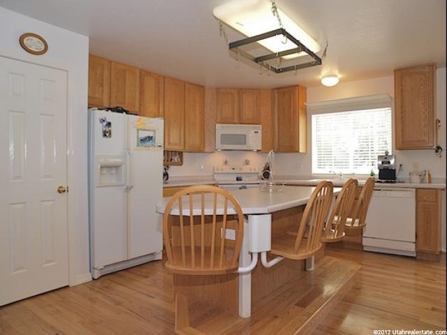587 E Compton Ct, Murray, UT 84107 — photo 5