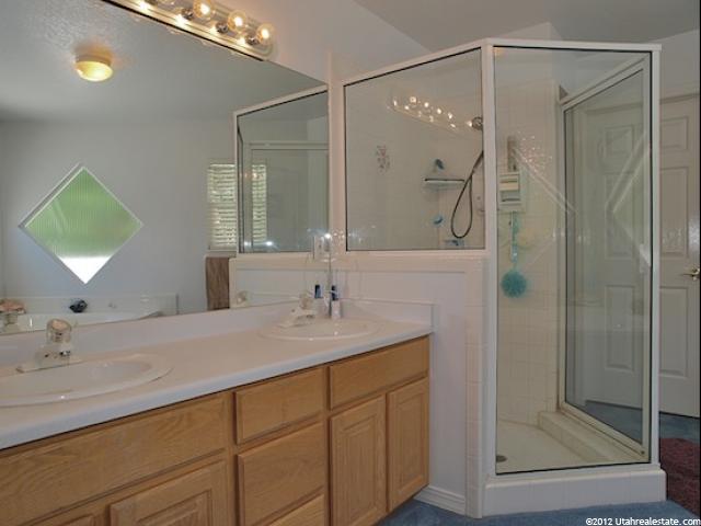 587 E Compton Ct, Murray, UT 84107 — photo 8