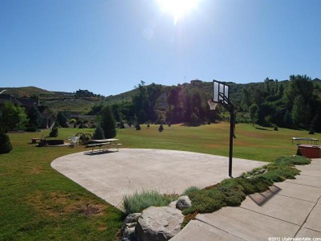 5776 N Silver Stone Cir, Mountain Green, UT 84050 — photo 9