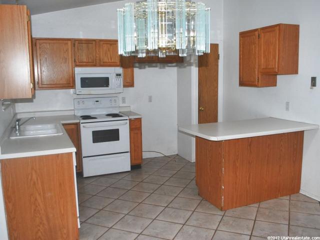 1280 E Hidden Valley Dr S, Sandy, UT 84094 — photo 4