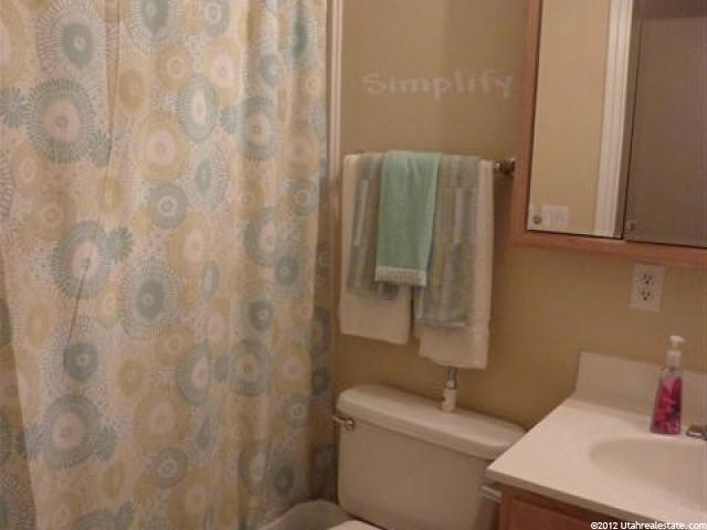 658 E 440 S, Hyrum, UT 84319 — photo 11