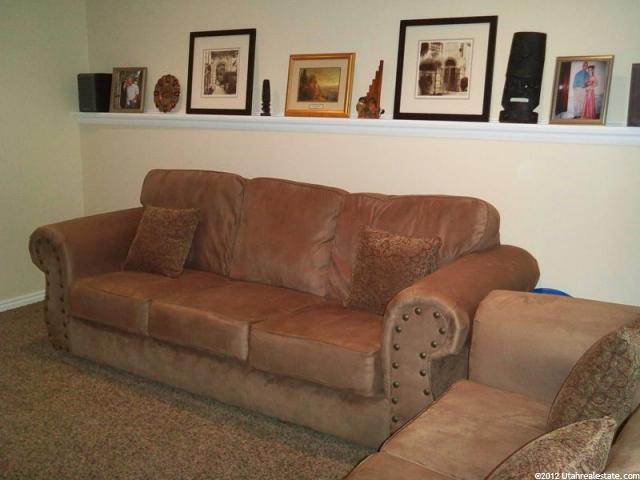 1469 N 2225 W, Clinton, UT 84015 — photo 8