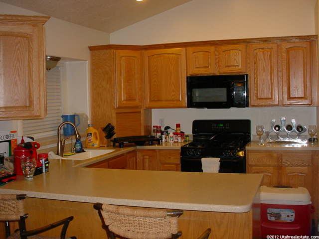2042 S 275 E, Clearfield, UT 84015 — photo 2