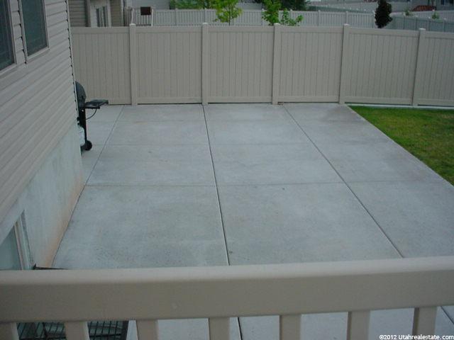 2042 S 275 E, Clearfield, UT 84015 — photo 9