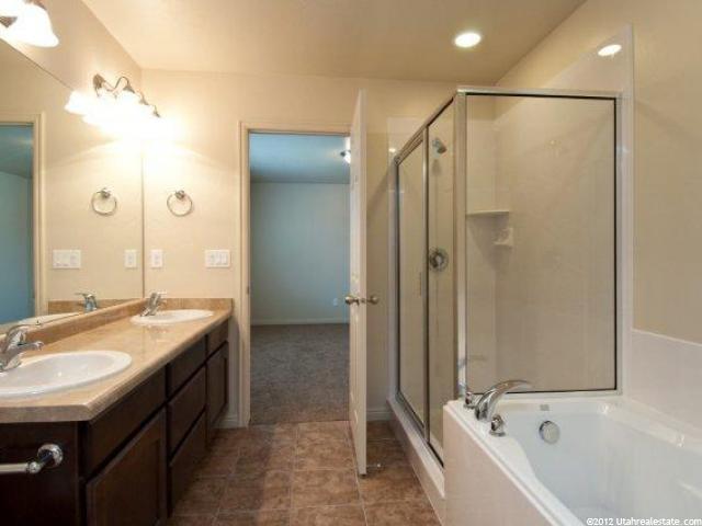 2528 S Laurel St, West Haven, UT 84401 — photo 7