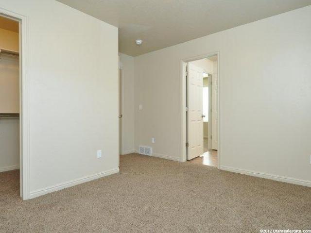 2528 S Laurel St, West Haven, UT 84401 — photo 8