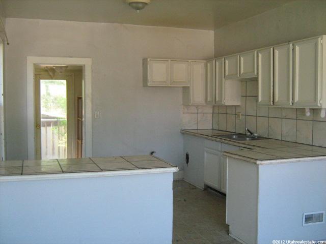 621 E 7th St S, Ogden, UT 84404 — photo 8