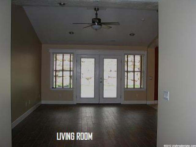 298 E 3725 N, North Ogden, UT 84414 — photo 4