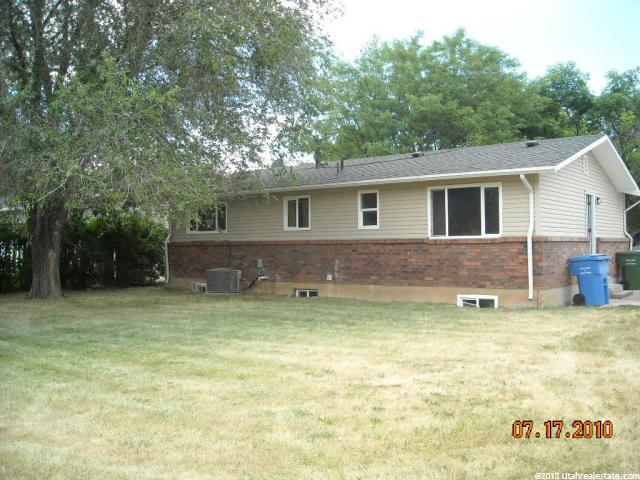 385 S 600 E, Hyrum, UT 84319 — photo 2