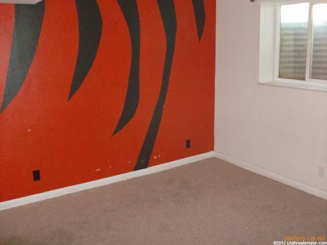 385 S 600 E, Hyrum, UT 84319 — photo 12