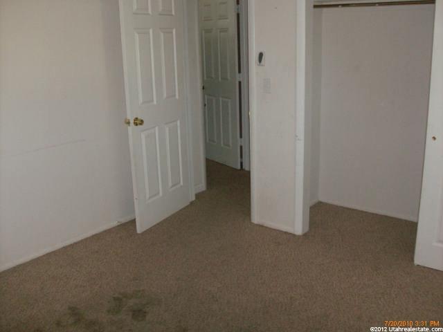 385 S 600 E, Hyrum, UT 84319 — photo 8