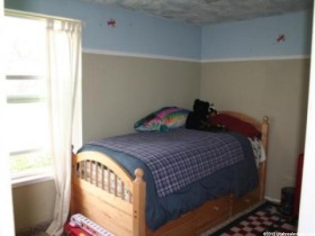 594 W 2050 N, West Bountiful, UT 84087 — photo 12