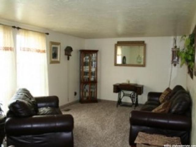 594 W 2050 N, West Bountiful, UT 84087 — photo 5