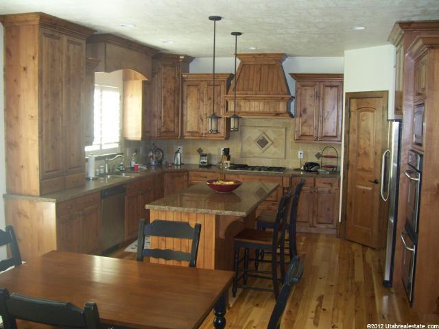 10975 S Michaels St E, Sandy, UT 84070 — photo 3