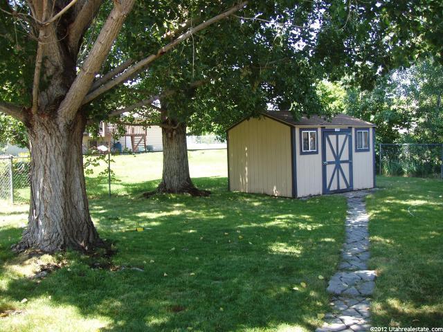 79 E 975 S, Layton, UT 84041 — photo 11