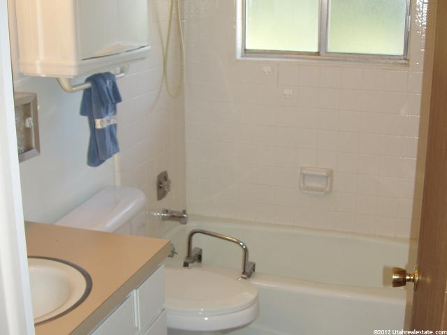 79 E 975 S, Layton, UT 84041 — photo 6