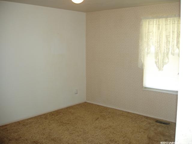 79 E 975 S, Layton, UT 84041 — photo 8