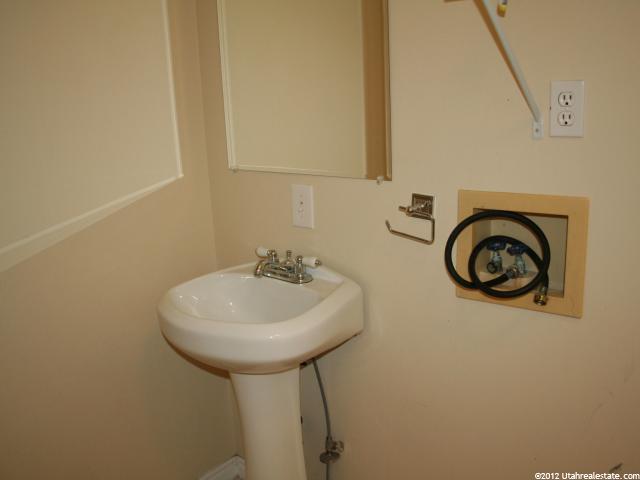 1110 E Avalon Hills Dr N, Ogden, UT 84404 — photo 8