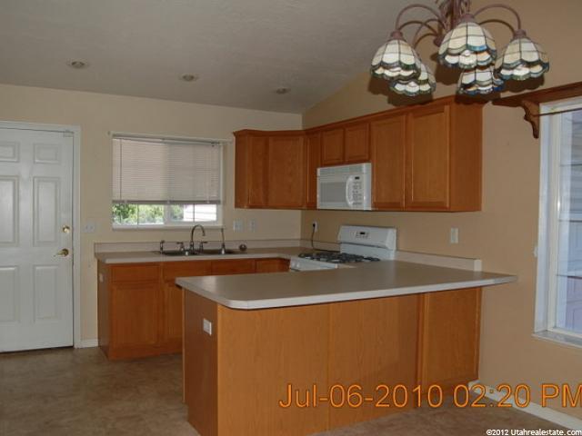 47 S 200 E, Smithfield, UT 84335 — photo 6