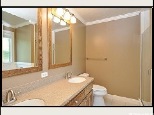 5645 Fox Chase Dr, South Ogden, UT 84403 — photo 7