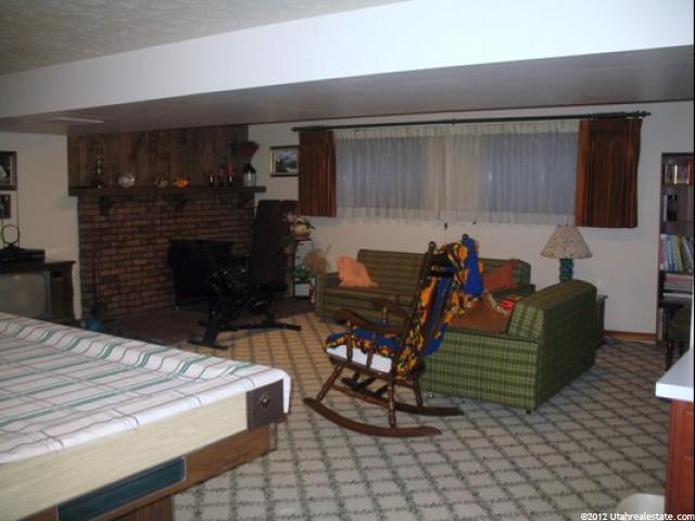 135 E 11000 S, Sandy, UT 84070 — photo 5