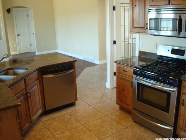5255 W 4950 S, Hooper, UT 84315 — photo 4