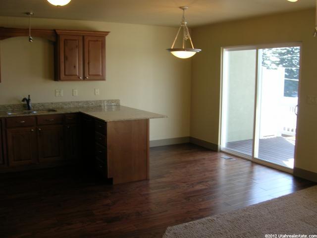 2060 S Orchard Dr E #13, Bountiful, UT 84010 — photo 2