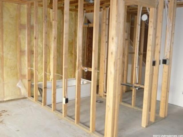 2060 S Orchard Dr E #13, Bountiful, UT 84010 — photo 9