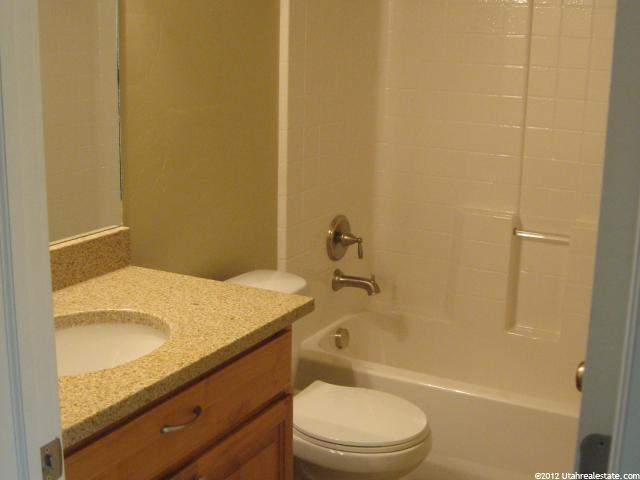 2078 S Orchard Dr E #3, Bountiful, UT 84010 — photo 6