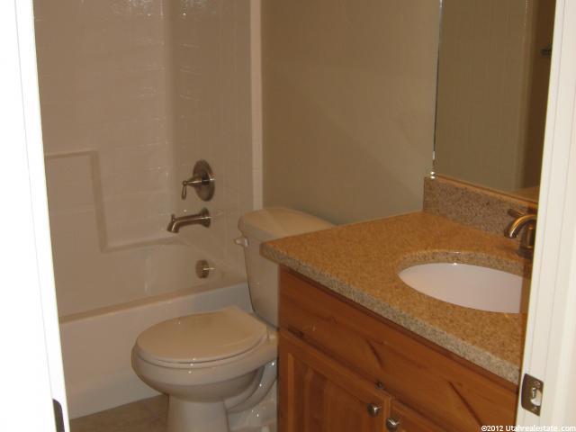 2078 S Orchard Dr E #3, Bountiful, UT 84010 — photo 10