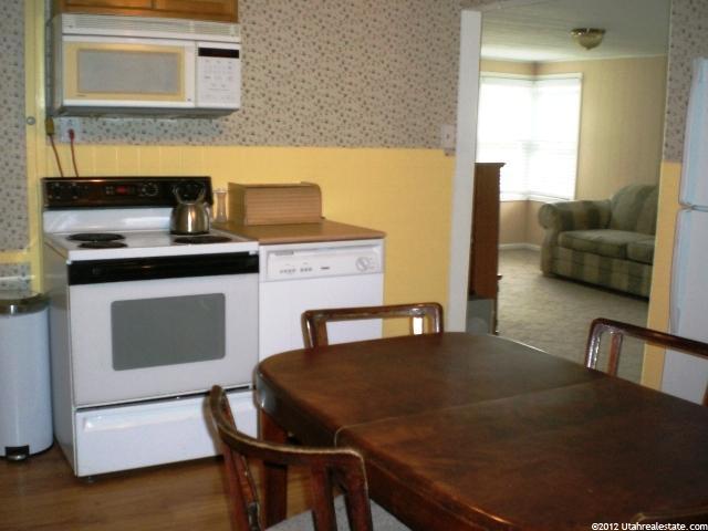 322 W Liberty St, Layton, UT 84041 — photo 4