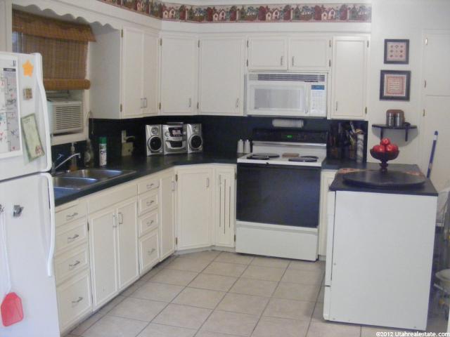 155 S 400 E, Preston, ID 83263 — photo 2
