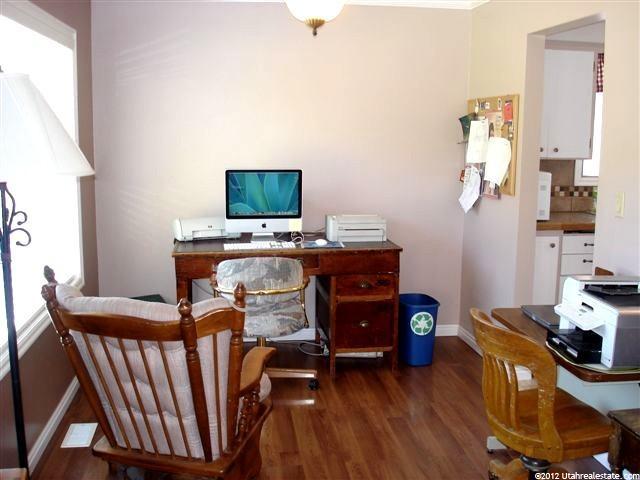 168 N Main St E, Providence, UT 84332 — photo 7